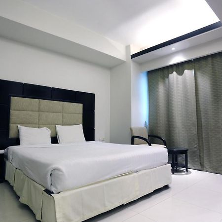 Orchid Business Hotel จิตตะกอง ภายนอก รูปภาพ