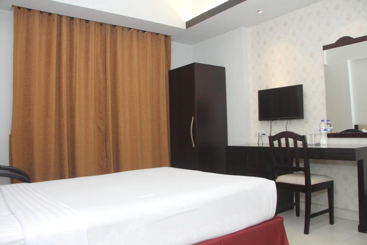 Orchid Business Hotel จิตตะกอง ภายนอก รูปภาพ