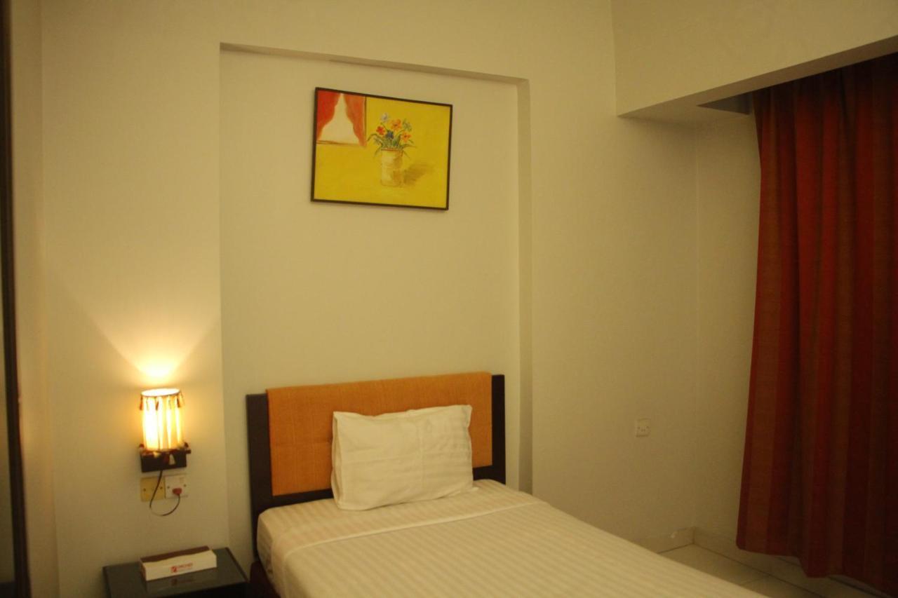 Orchid Business Hotel จิตตะกอง ภายนอก รูปภาพ