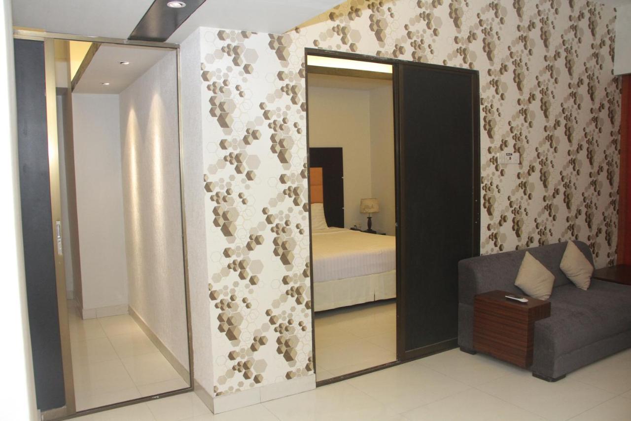 Orchid Business Hotel จิตตะกอง ภายนอก รูปภาพ