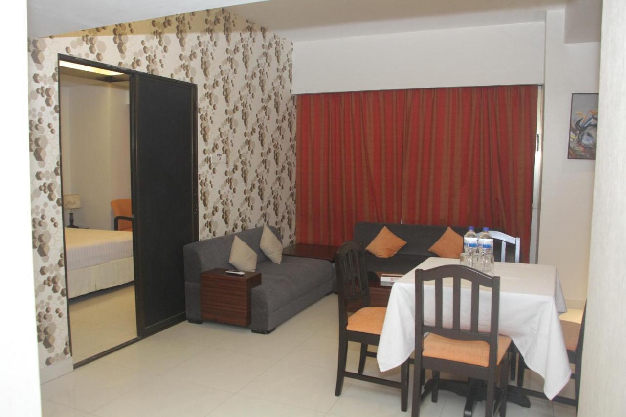 Orchid Business Hotel จิตตะกอง ภายนอก รูปภาพ