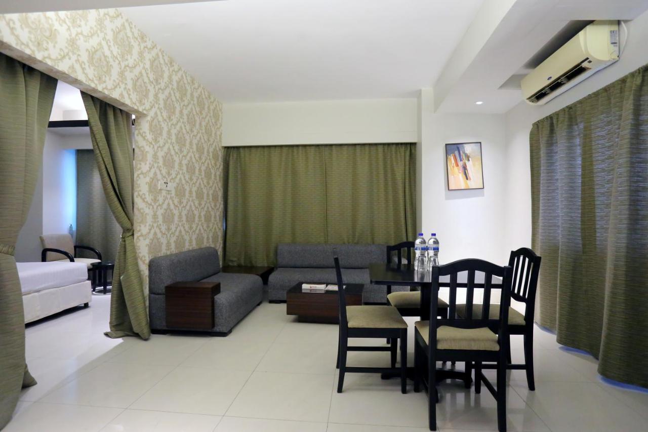 Orchid Business Hotel จิตตะกอง ภายนอก รูปภาพ