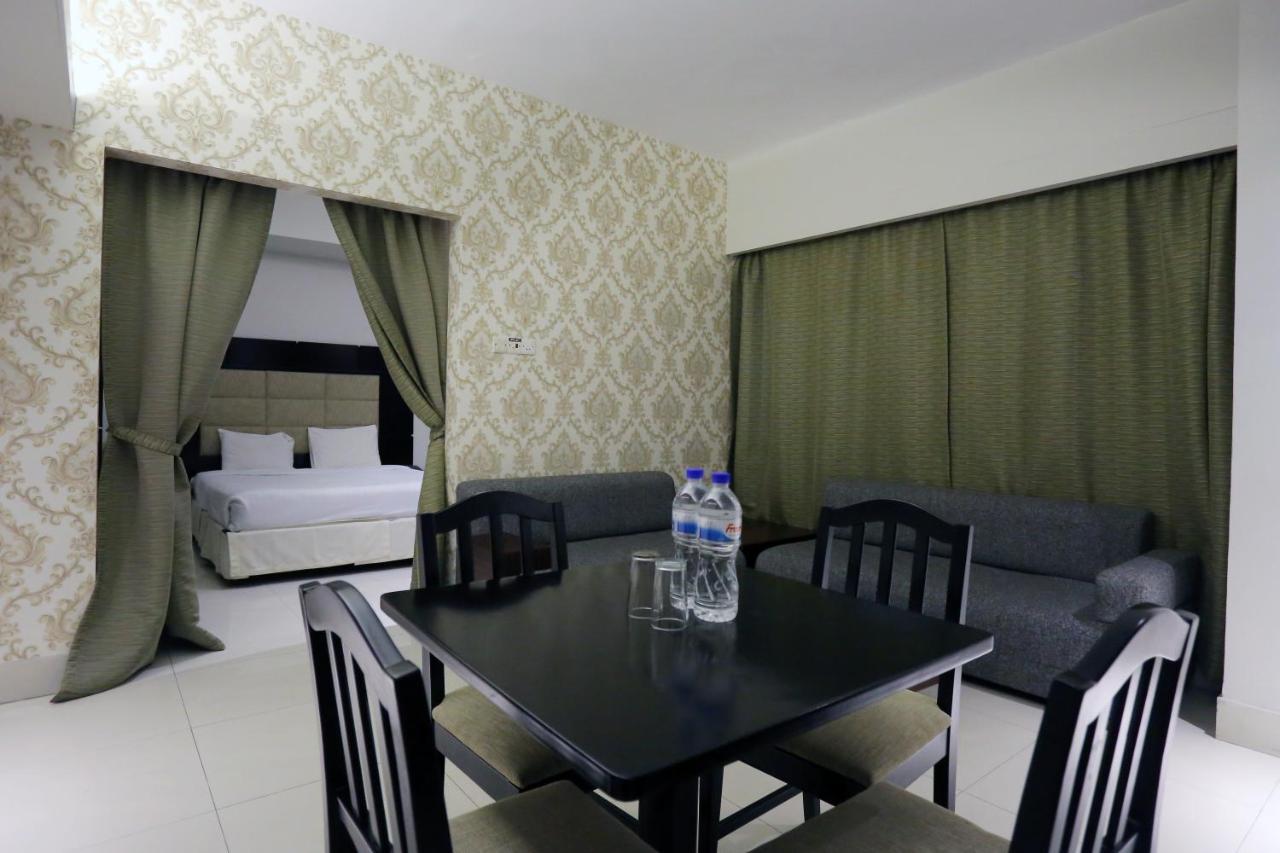 Orchid Business Hotel จิตตะกอง ภายนอก รูปภาพ