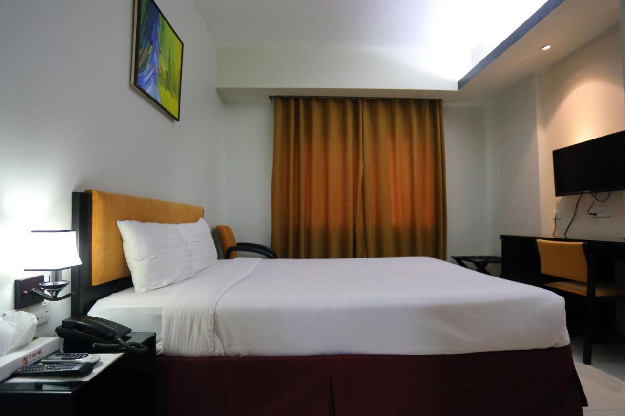 Orchid Business Hotel จิตตะกอง ภายนอก รูปภาพ