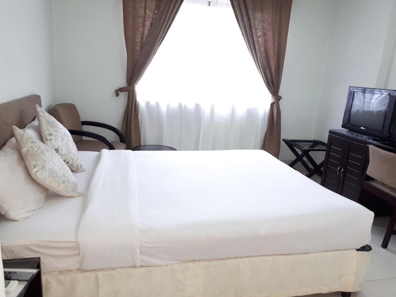 Orchid Business Hotel จิตตะกอง ภายนอก รูปภาพ